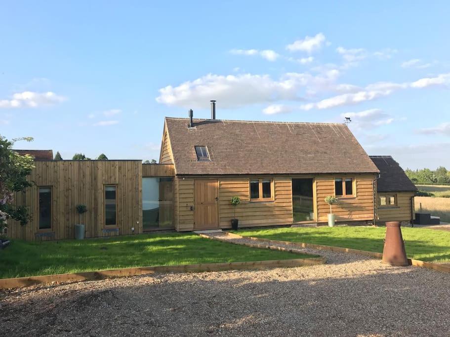 The Cowshed, Tunbridge Wells Villa Exterior photo